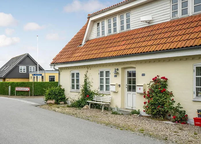 2 Bedroom Beautiful In Sydals Nyaraló Østerby